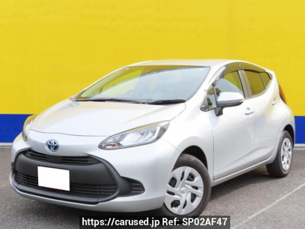 Used 2023 AT toyota aqua MXPK16 Image[0]