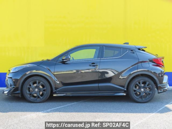 Used 2022 AT toyota c-hr ZYX11 Image[2]