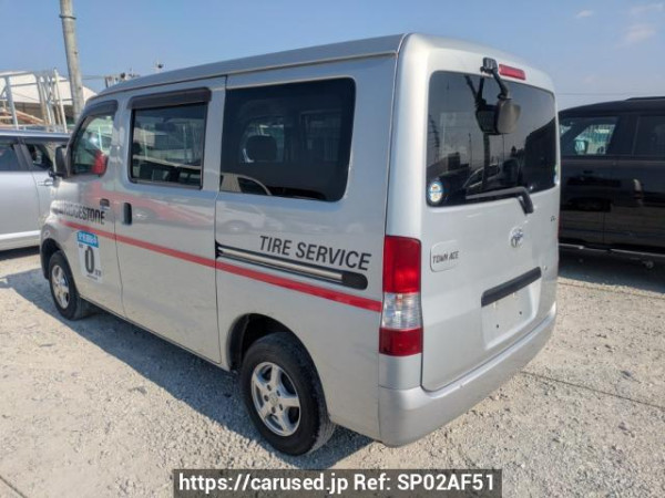 Used 2017 AT toyota townace-van S402M Image[2]