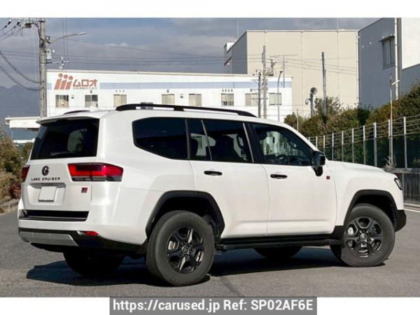 Used 2022 AT toyota land-cruiser VJA300W Image[1]