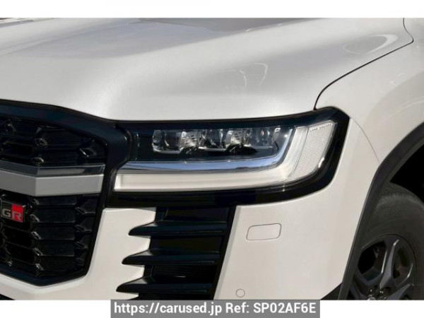 Used 2022 AT toyota land-cruiser VJA300W Image[2]