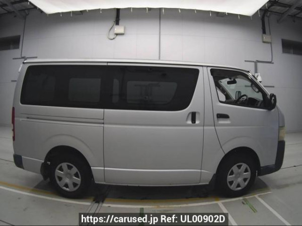 Used 2005 AT toyota hiace-van TRH200V Image[2]