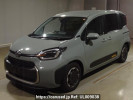 Toyota Sienta MXPL10G