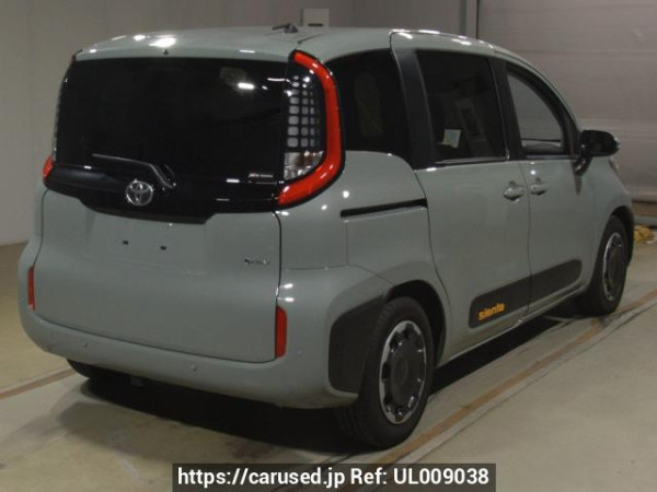 Used 2025 AT toyota sienta MXPL10G Image[1]