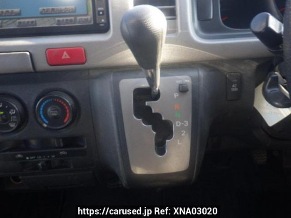 Used 2007 AT toyota regiusace-van KDH200V Image[21]