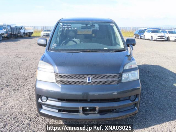 Used 2006 AT toyota voxy AZR60G Image[1]