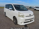 Toyota Voxy ZRR70W