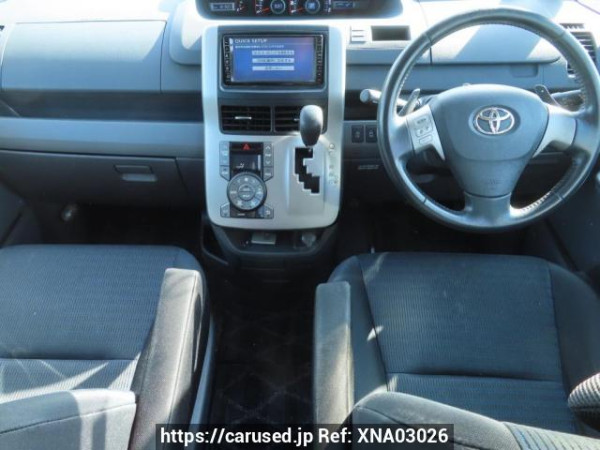 Used 2009 AT toyota voxy ZRR70W Image[24]