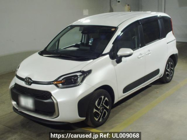Used 2024 AT toyota sienta MXPL15G Image[0]