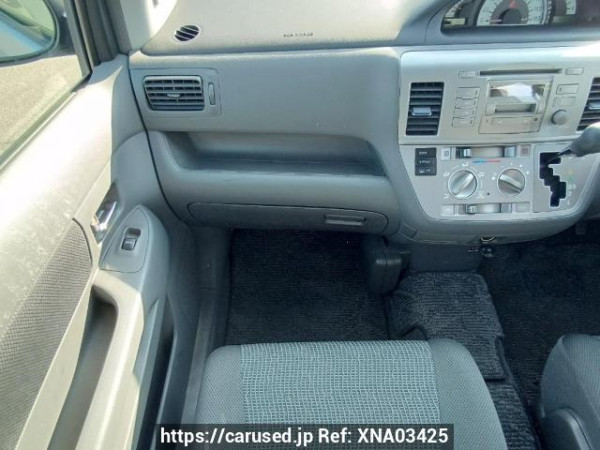 Used 2004 AT toyota raum NCZ20 Image[17]