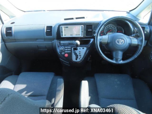Used 2005 AT toyota wish ZNE10G Image[22]
