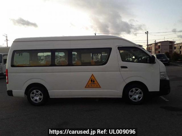 Used 2023 AT toyota hiace-commuter TRH223B Image[2]