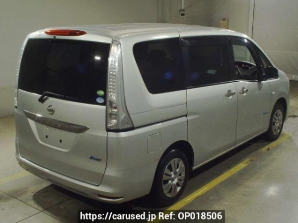 Used 2013 AT nissan serena HC26 Image[1]