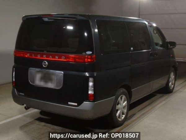 Used 2002 AT nissan elgrand E51 Image[1]