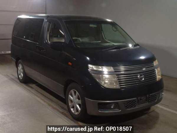 Used 2002 AT nissan elgrand E51 Image[2]