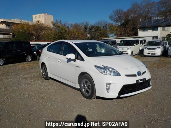 Used 2015 AT toyota prius ZVW30 Image[0]