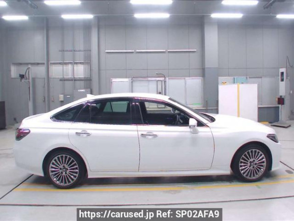 Used 2021 AT toyota crown-hybrid AZSH20 Image[2]