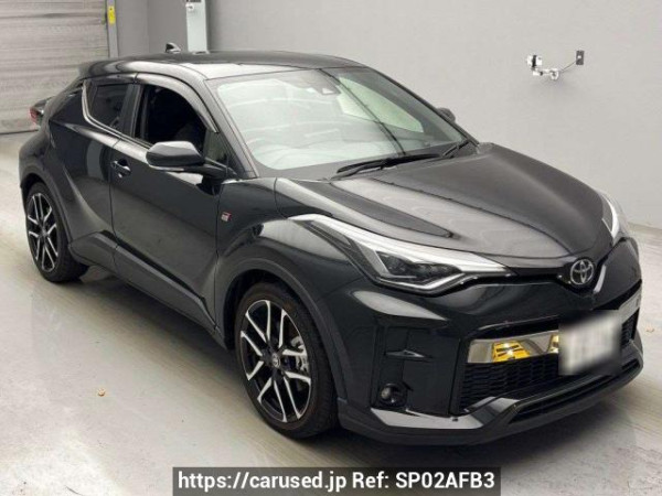 Used 2023 AT toyota c-hr ZYX11 Image[2]