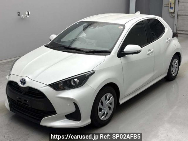 Used 2023 AT toyota yaris MXPH10 Image[0]