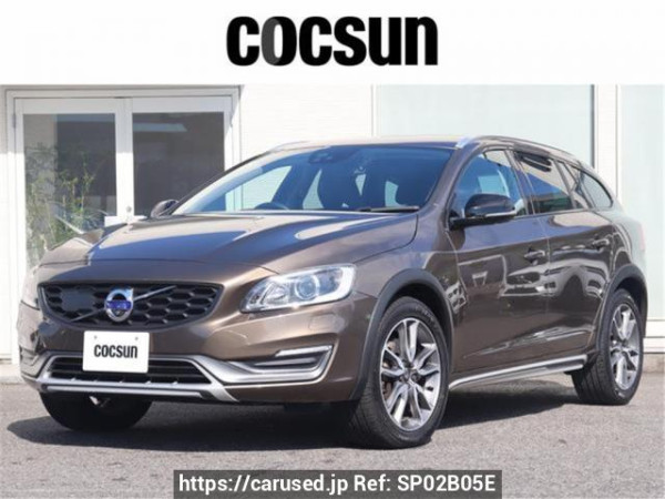 Used 2015 AT volvo v60 FB525XC Image[0]