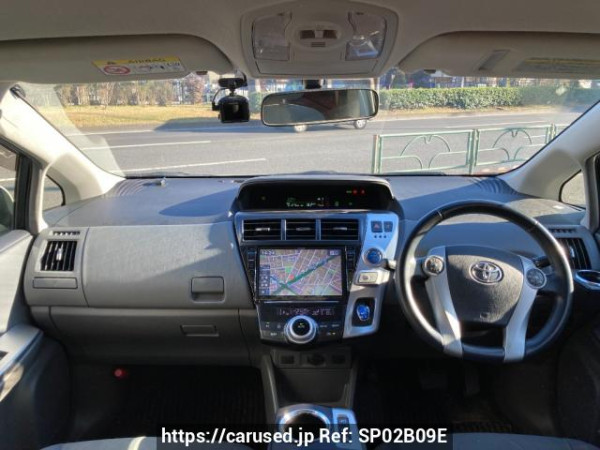 Used 2013 AT toyota prius-alpha ZVW41W Image[2]