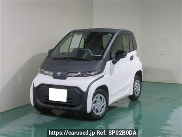 Used 2021 AT toyota c-pod RMV12 Image[0]