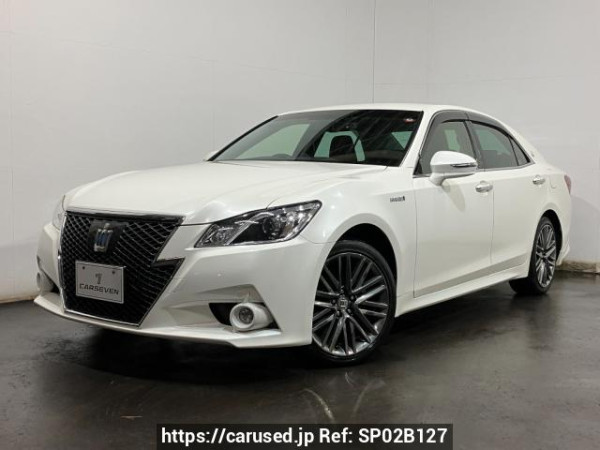 Used 2014 AT toyota crown-hybrid AWS211 Image[2]