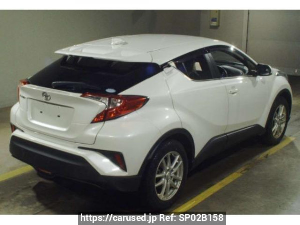 Used 2020 AT toyota c-hr NGX50 Image[1]