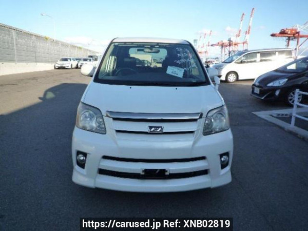 Used 2006 AT toyota noah AZR60G Image[1]