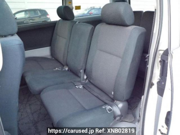 Used 2006 AT toyota noah AZR60G Image[12]