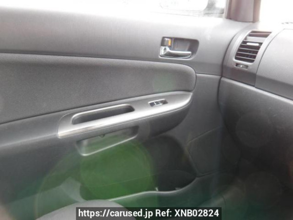 Used 2003 AT toyota wish ZNE10G Image[18]
