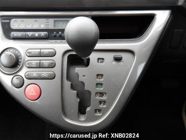 Used 2003 AT toyota wish ZNE10G Image[27]