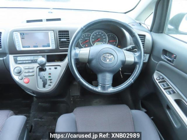 Used 2004 AT toyota wish ZNE10G Image[24]