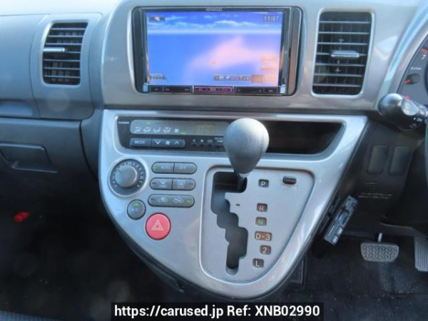 Used 2005 AT toyota wish ZNE10G Image[27]