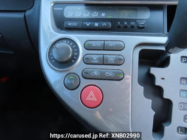 Used 2005 AT toyota wish ZNE10G Image[30]