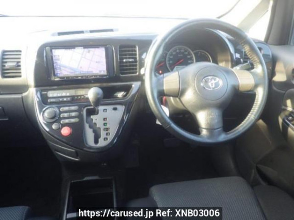 Used 2005 AT toyota wish ZNE10G Image[18]