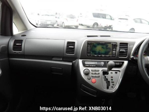 Used 2003 AT toyota wish ZNE10G Image[22]