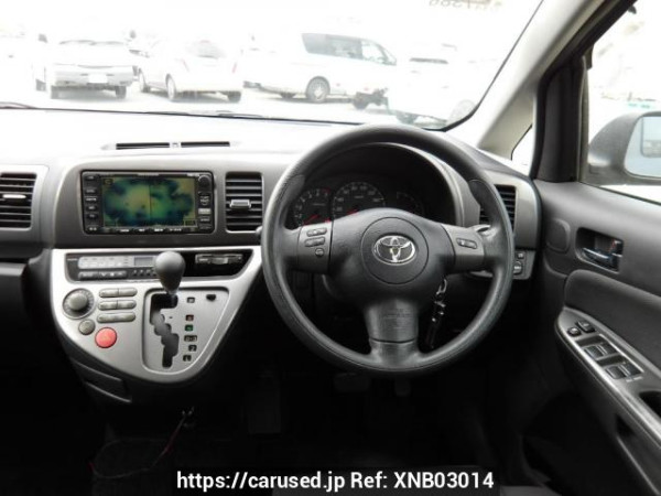 Used 2003 AT toyota wish ZNE10G Image[23]