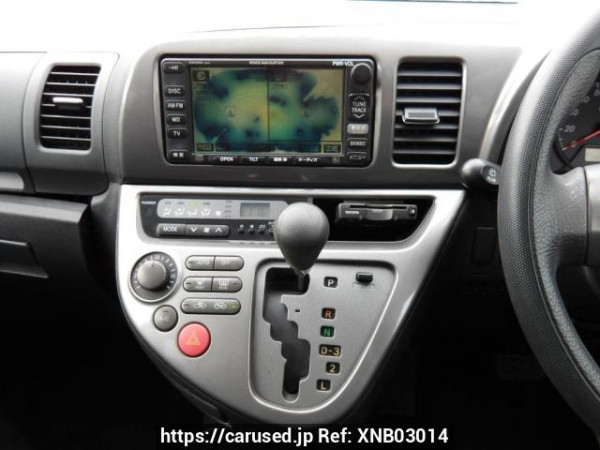 Used 2003 AT toyota wish ZNE10G Image[26]