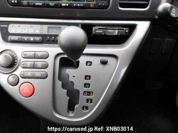Used 2003 AT toyota wish ZNE10G Image[29]