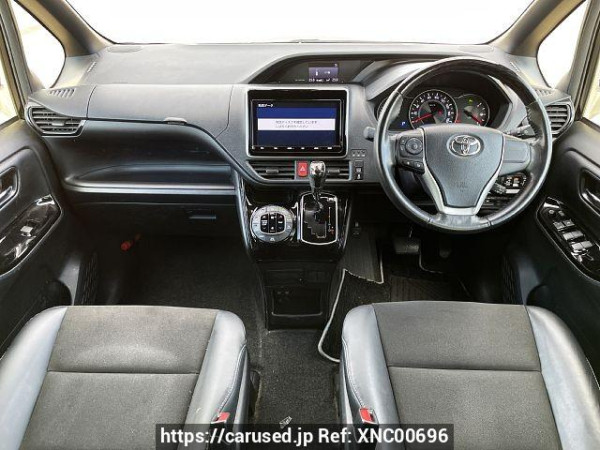 Used 2021 CVT toyota noah 3BA-ZRR80W Image[1]