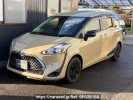 Toyota Sienta NHP170G