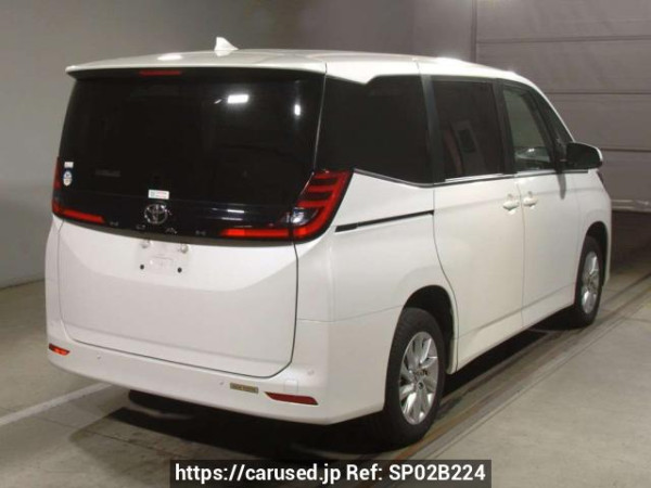 Used 2022 AT toyota noah MZRA95W Image[1]