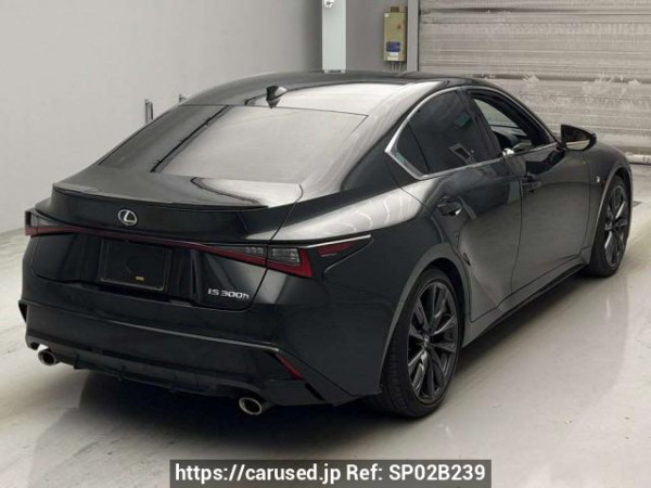 Used 2022 AT lexus is AVE30 Image[1]