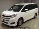 Toyota Noah ZRR80Gカイ