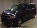 Toyota Voxy ZRR70W