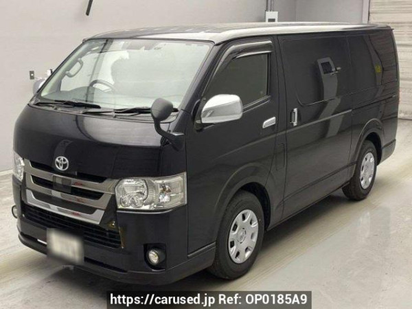 Used 2018 AT toyota regiusace-van GDH201V Image[0]