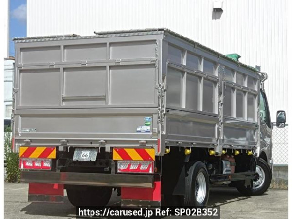 Used 2020 MT hino dutro XZU710M Image[1]