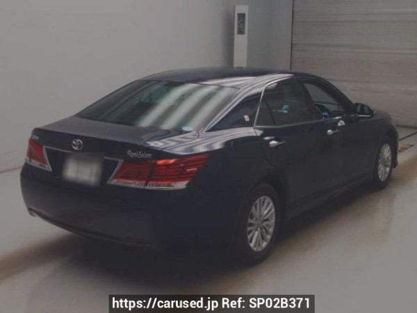 Used 2015 AT toyota crown GRS210 Image[1]