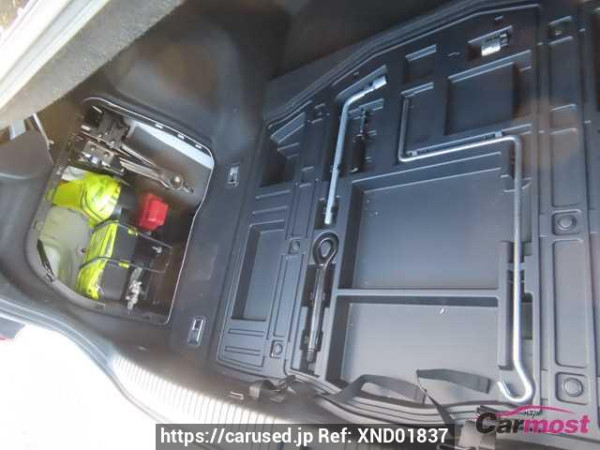 Used 2017 CVT lexus is AVE35 Image[23]